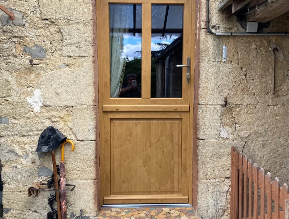 art et fenetres Ligne PVC Classique La Roche-sur-Yon