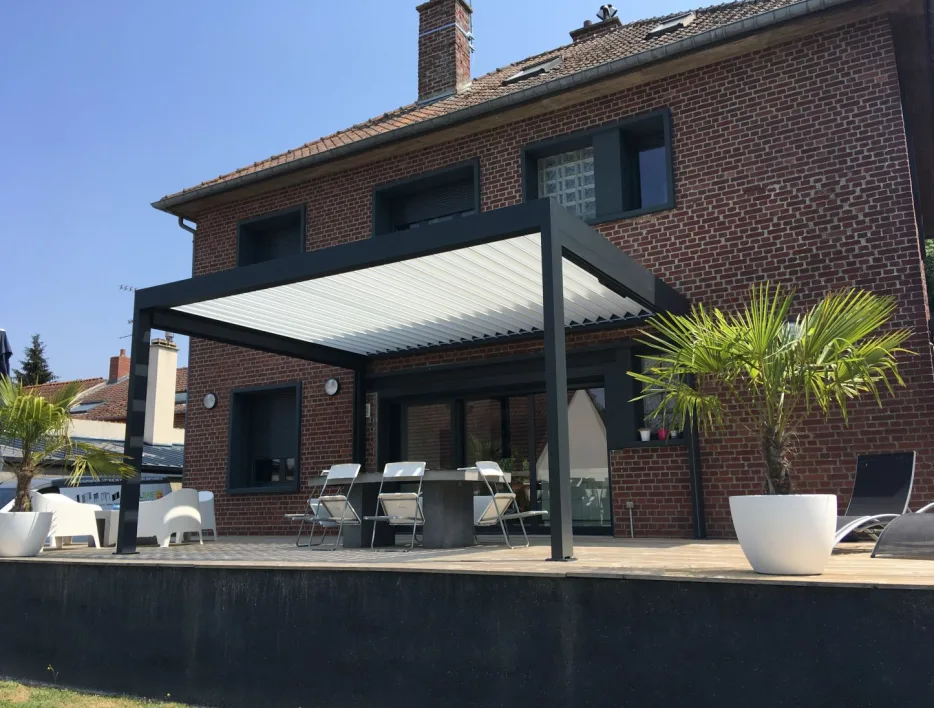 art et fenetres Pergola IZI Marquises La Roche-sur-Yon