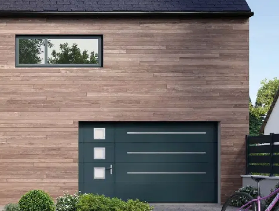 art et fenetres Porte de garage plafond GYPASS La Roche-sur-Yon